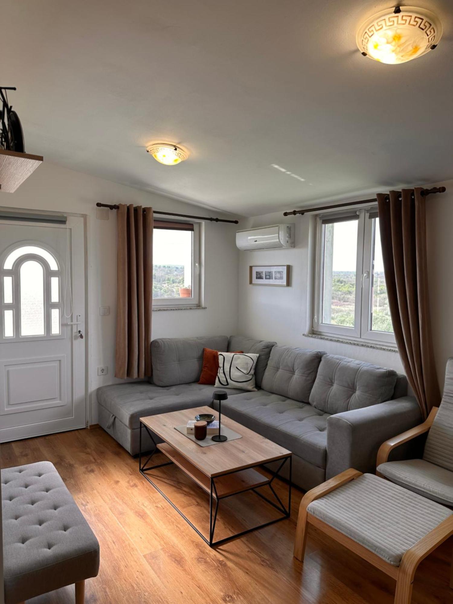 Roko Apartment Pridraga